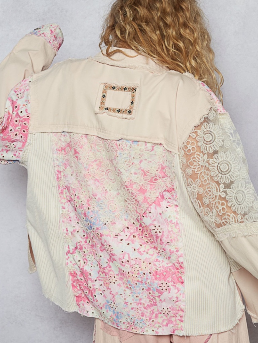 🎉 POL “ ANGIE ” POL TWILL JACKET SHACKET WITH CROCHET DETAIL - Picture 4 of 5